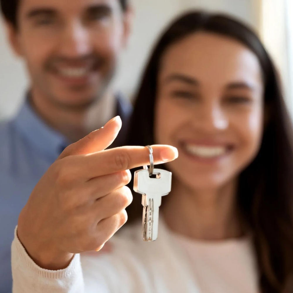 ¿QUÉ ELIGEN LOS JÓVENES PARA MUDARSE POR PRIMERA VEZ?